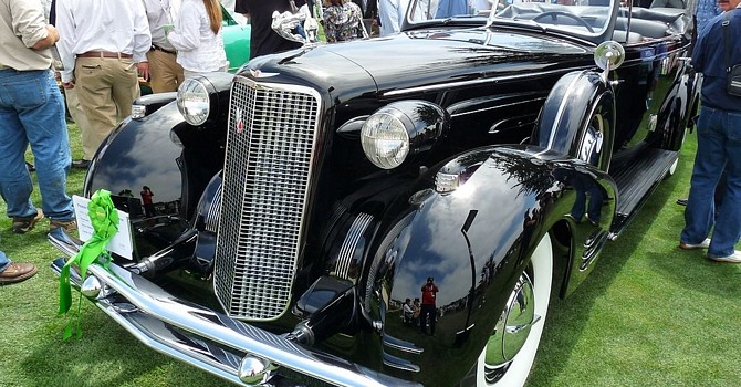 tn_23-1934_Cadillac_V-16_(3829317298)