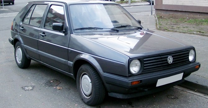 tn_98-VW_Golf_II_front_20080102