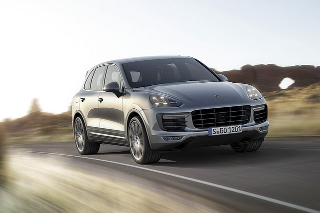 PORSCHE CAYENNE 2015